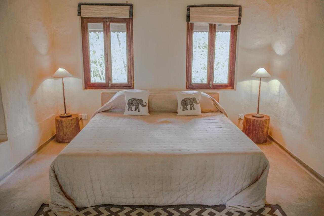 Tiger Tops Karnali Lodge バルディヤ エクステリア 写真